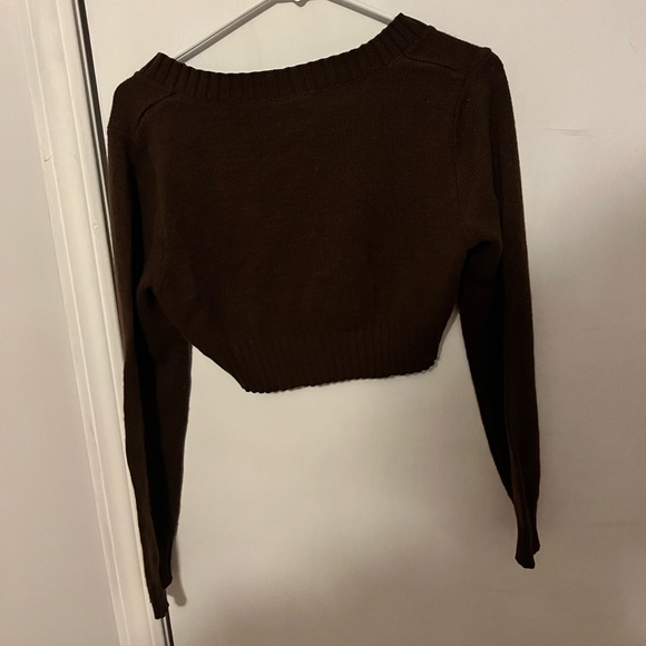 H&M Brown Cropped Knit Sweater - Picture 3 of 3